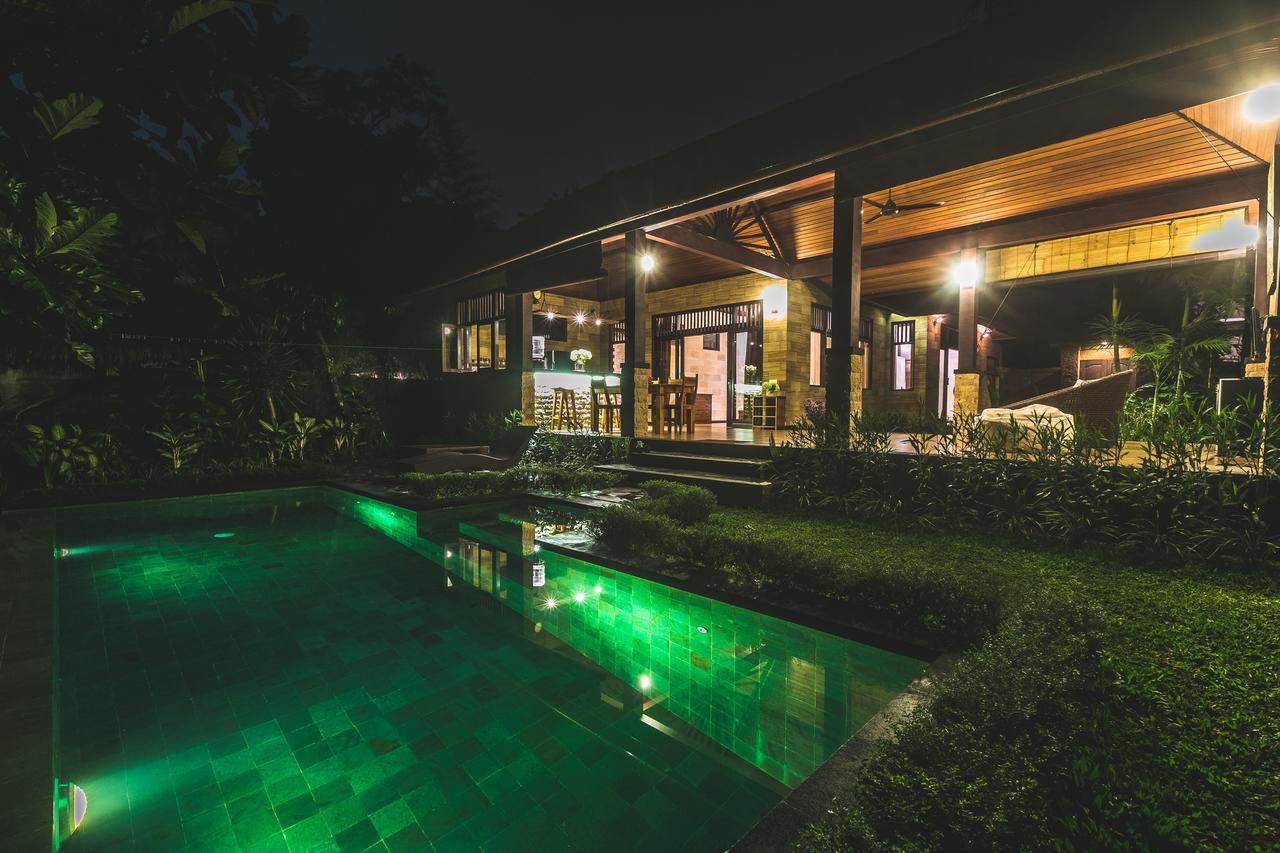 A Priori Villa Ubud Exterior photo