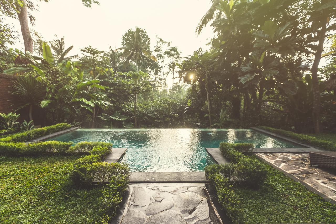 A Priori Villa Ubud Exterior photo