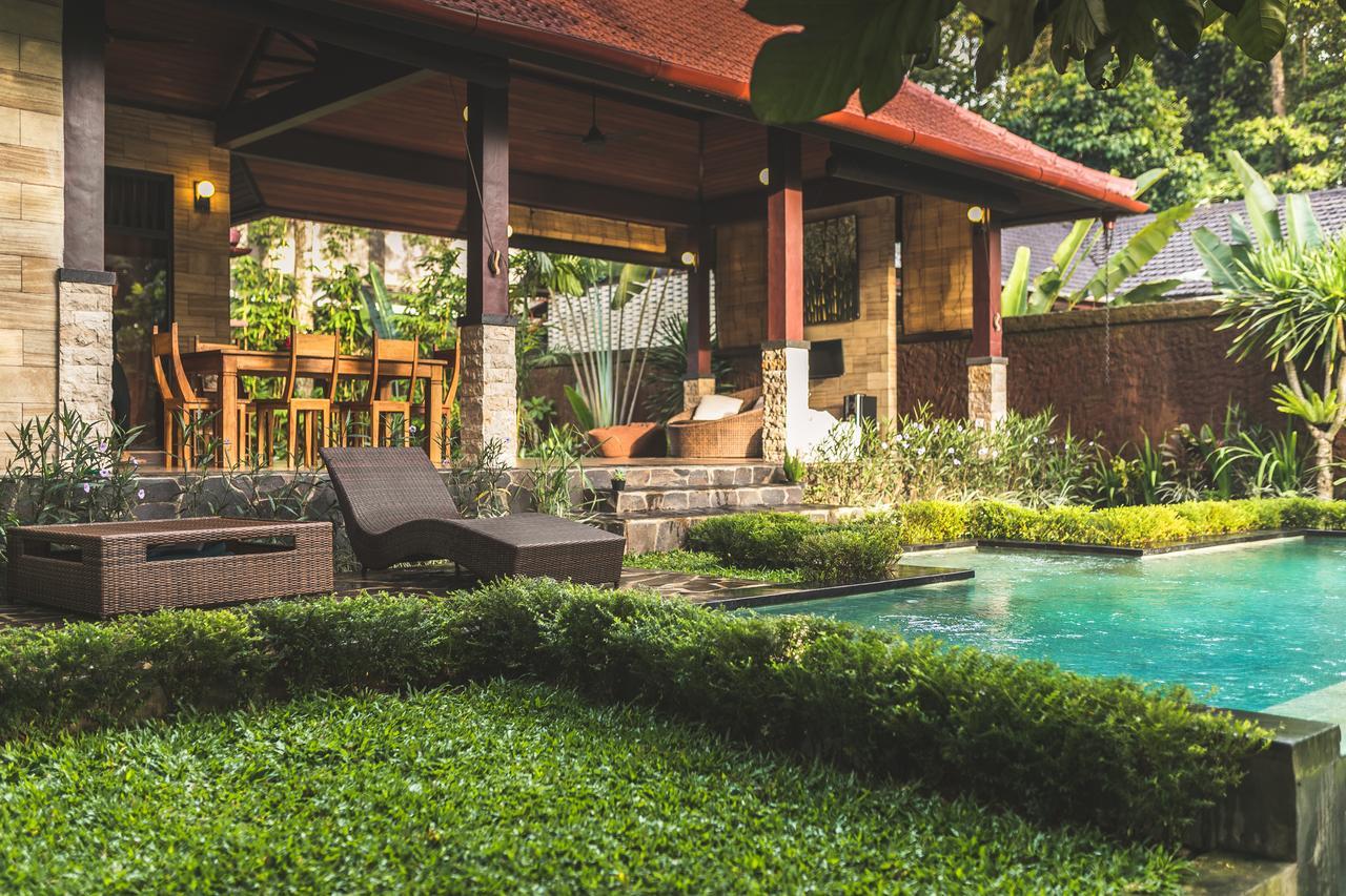 A Priori Villa Ubud Exterior photo